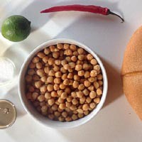 Hummus met Turks brood recept